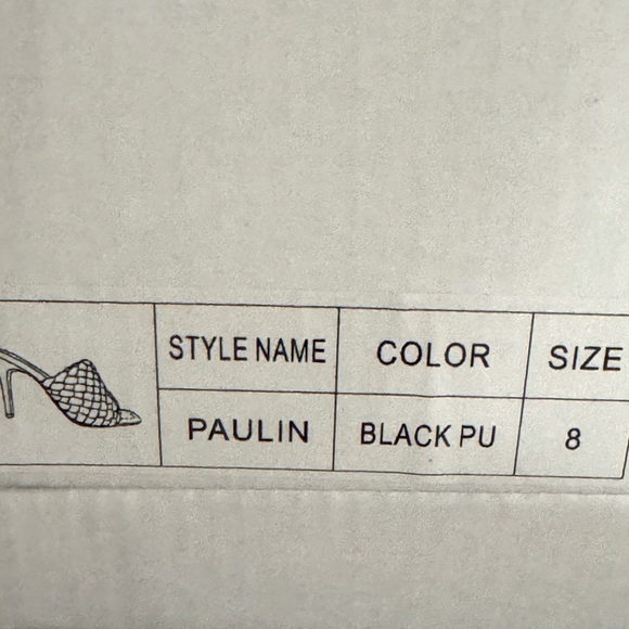 NIB Solid Black Color Faux Leather Square Toe Braided Mule Sandal. Size 8 đź–¤ - Picture 11 of 11